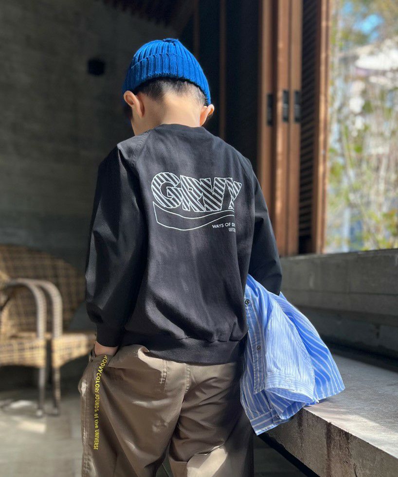GRVY Switching Raglan TEE