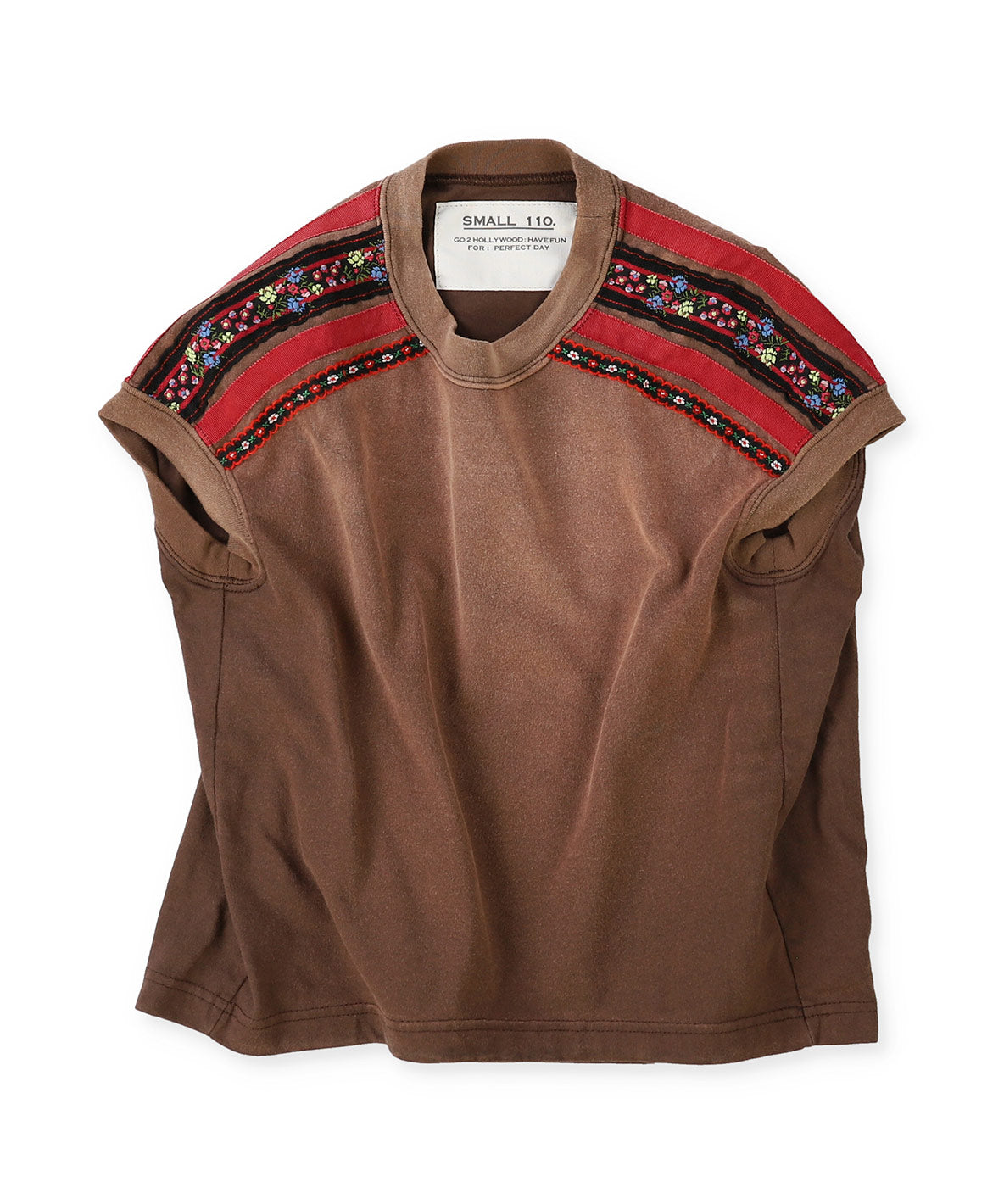 Vintage-like Tyrolean Sleeveless Tee