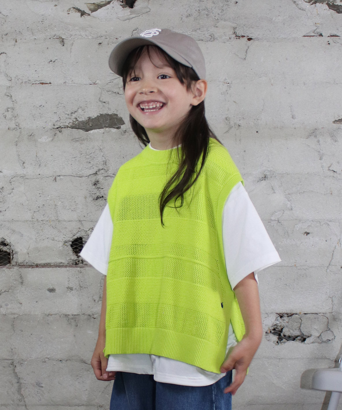 Striped Side-open Knit Vest