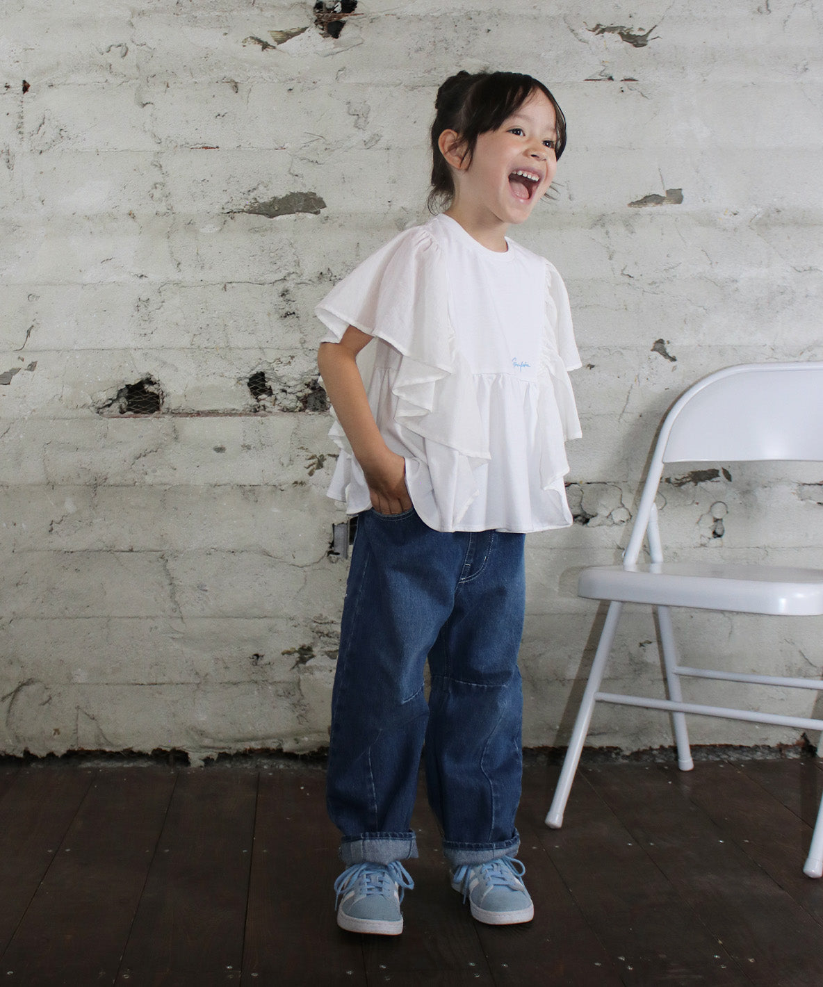Butterfly-sleeve Tee