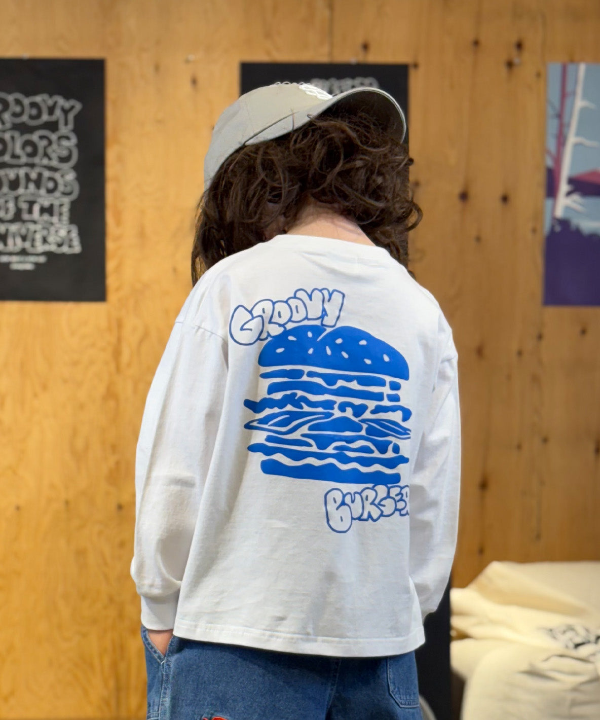 GROOVY BURGERS L/S Tee
