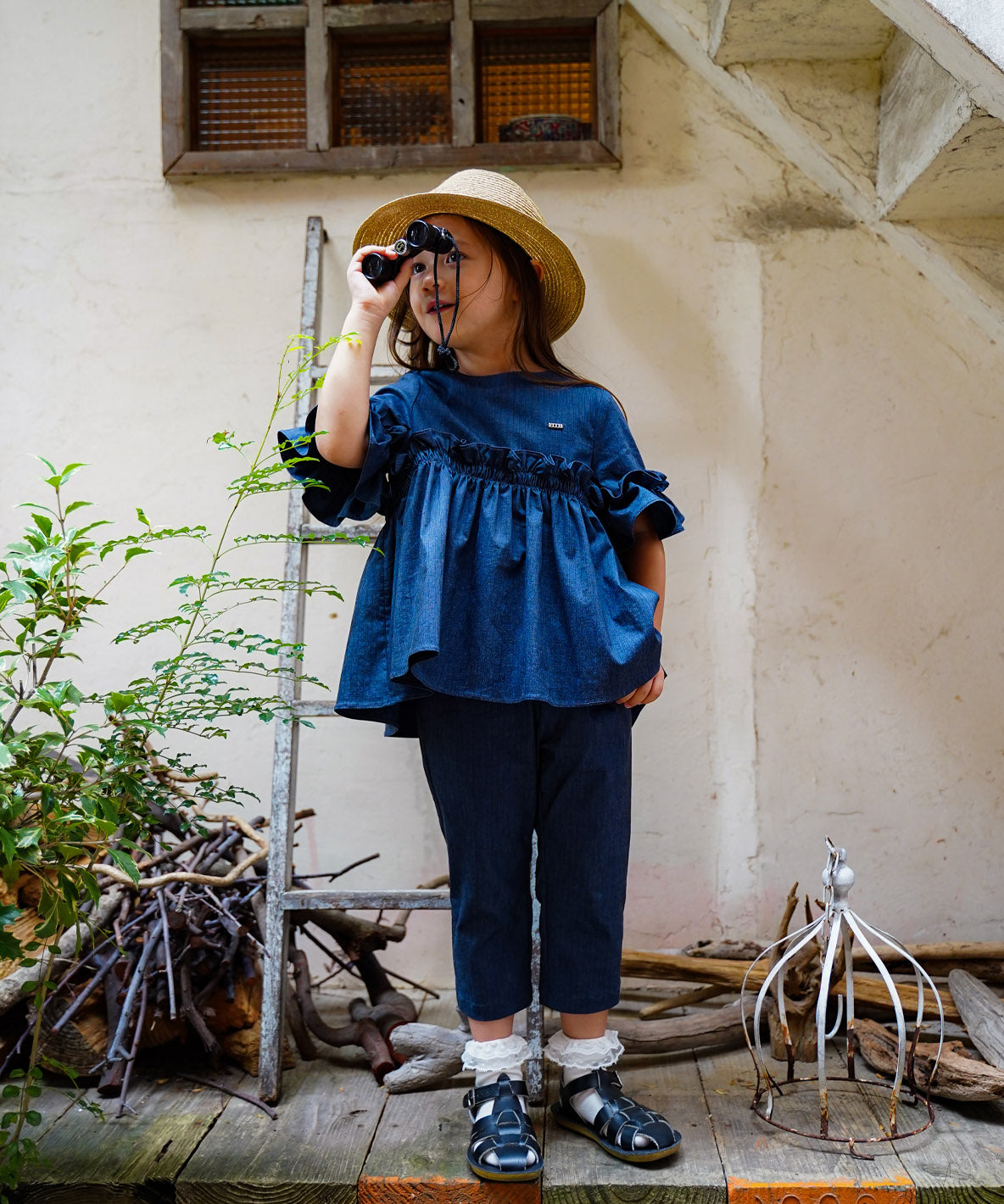 BACKLASH Linen Frilly Blouse