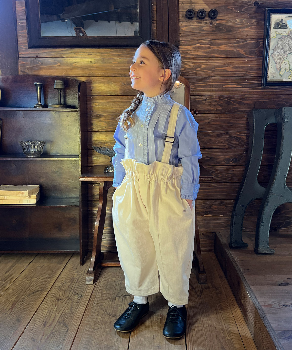 Suspender Curved Pants