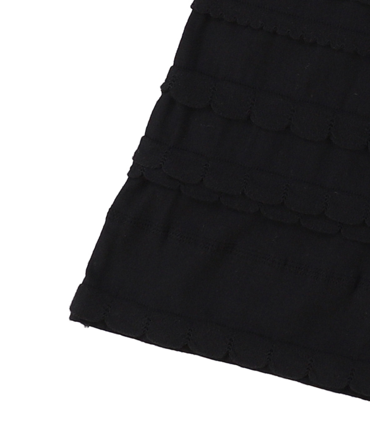 Scalloped Jacquard French-sleeve Tee