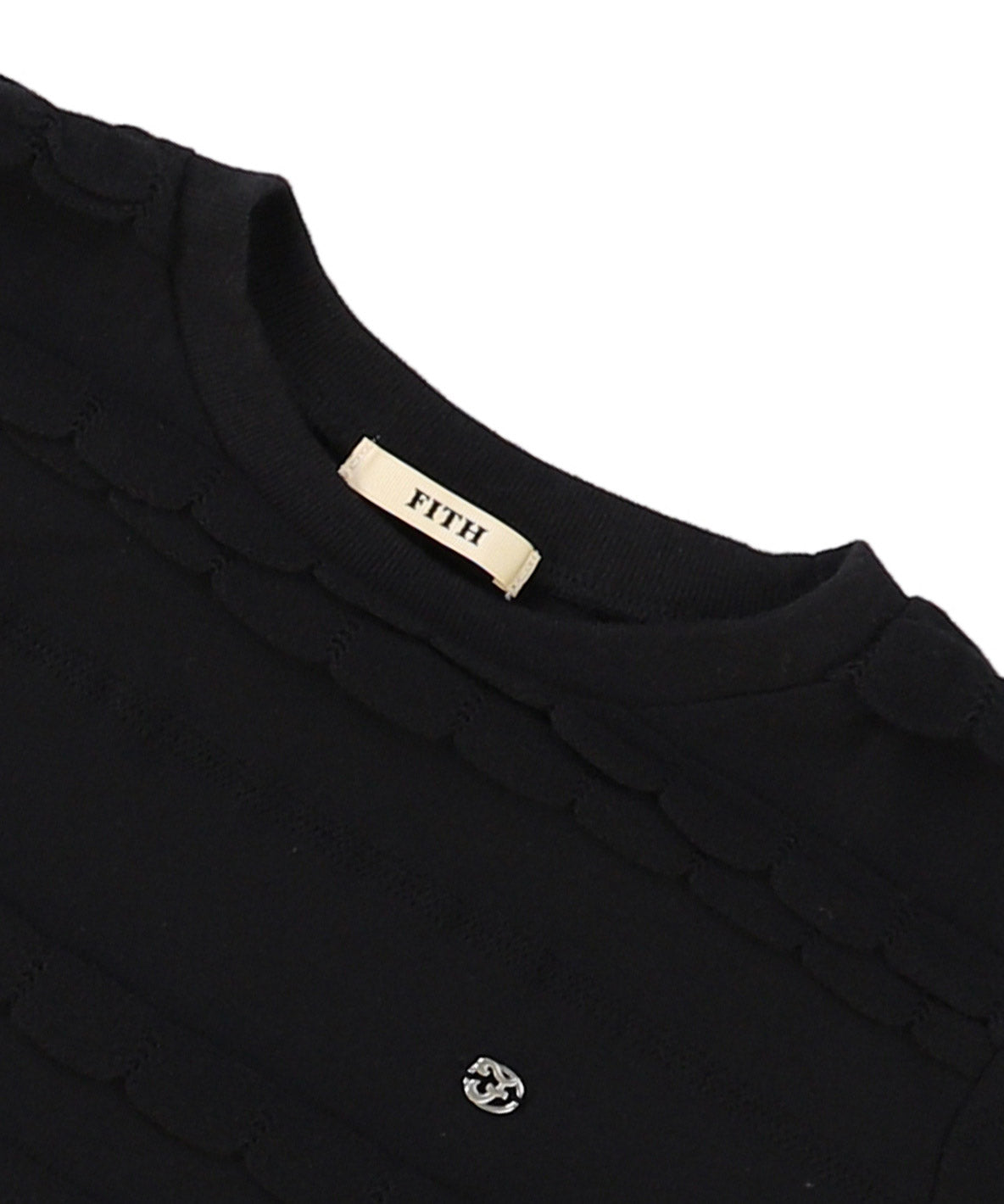 Scalloped Jacquard L/S Tee