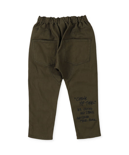Stretchy Twill Relaxing Pants