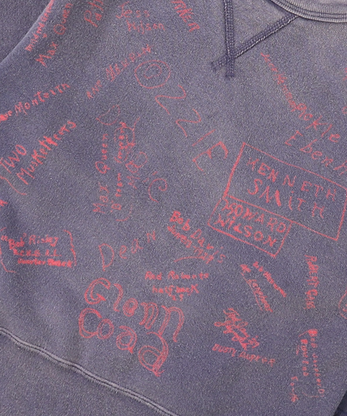 Vintage Fleece MEMORIAL Sweatshirt