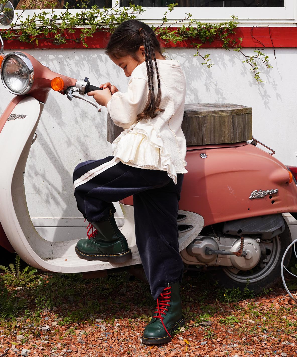 Assymetry Frilled Sweatshirt