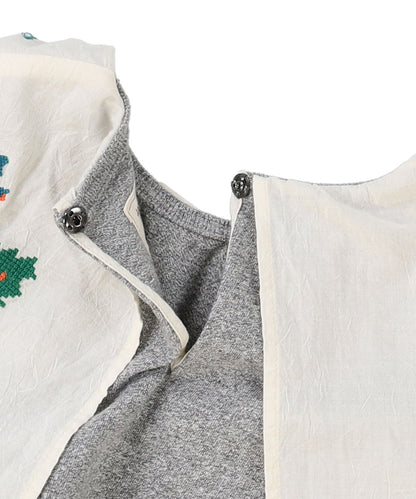 Colorful Collar Sleeveless Tee