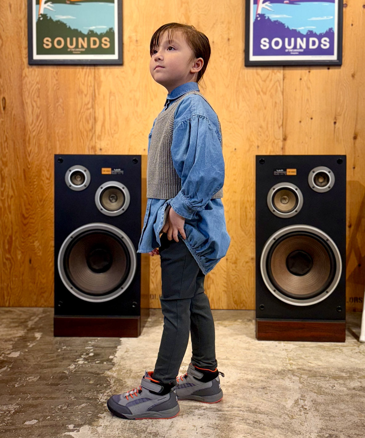 Denim Balloon Silhouette Shirt