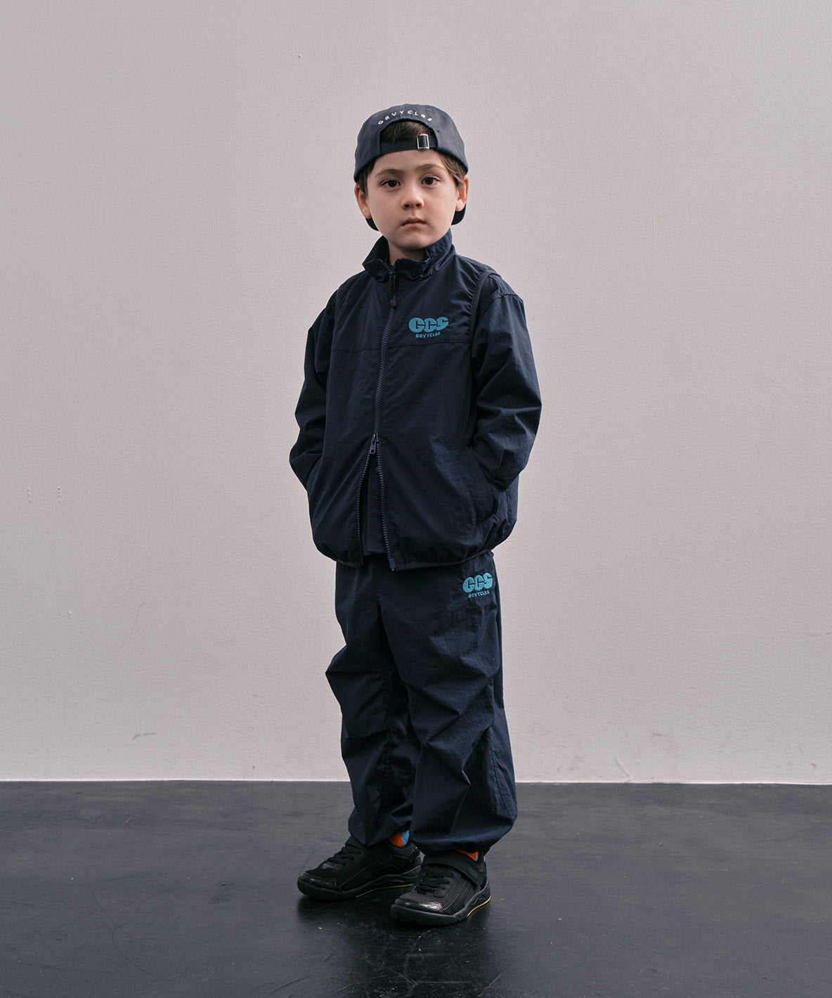 Light Shell Taffeta Over Easy Pants